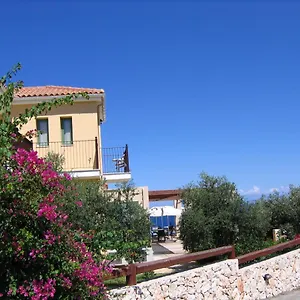 Hotel Livadaki Village